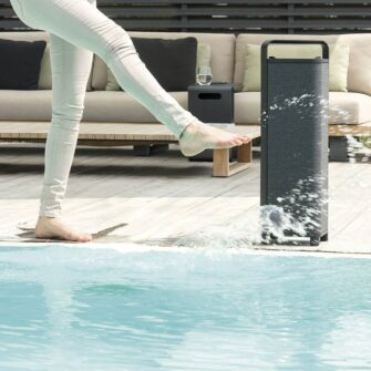 outdoor speakers
