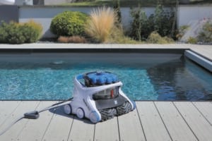 Swimming pool cleaners