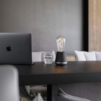 Humble One table light black marble atmosphere 02