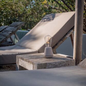 Humble one extérieur beige ambiance 02