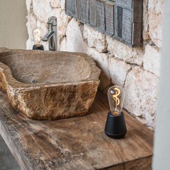 Humble One extérieur noir ambiance 04