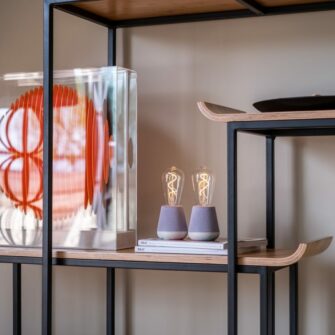 Humble one soft lila tafellamp sfeer