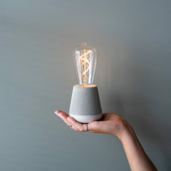 Humble one soft mint tafellamp sfeer 03