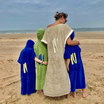 Ocean drive poncho adult woman beige with kids